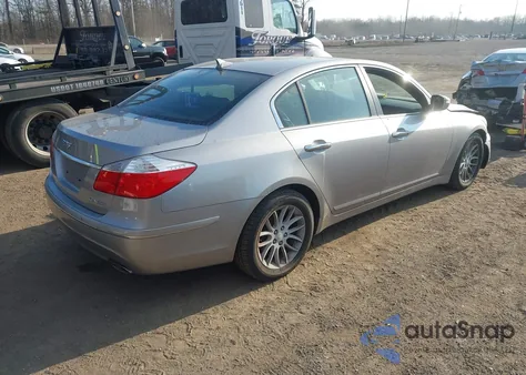 2009 Hyundai Genesis 3.8 из США, поврежденный, VIN KMHGC46E09U017754